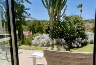 Stunning 5-Bedroom Villa on Valderrama Golf Course – Sotogrande