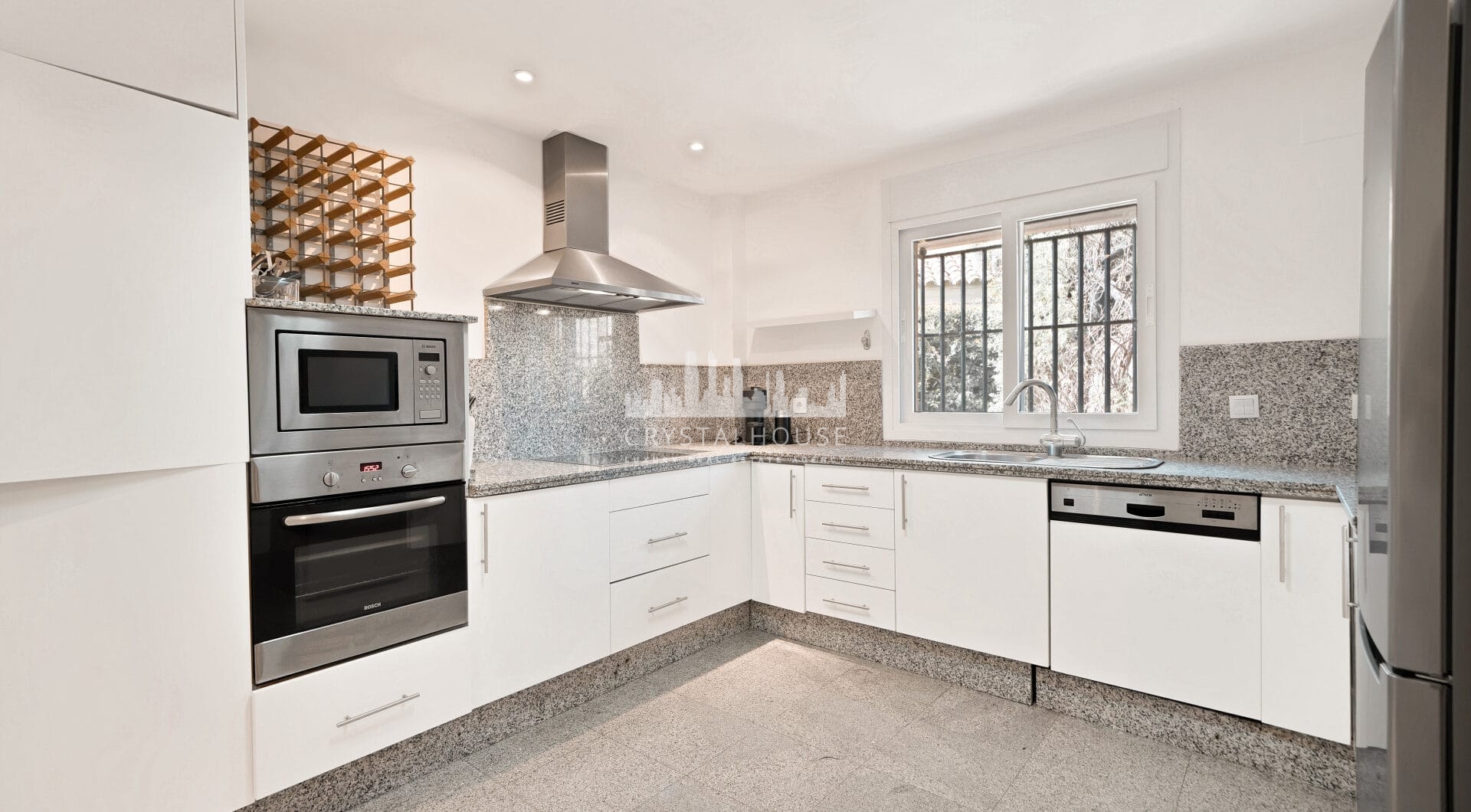 Elegant Semi-Detached Home in Santa Clara Golf – Sea Views, Private Garden &amp; Year-Round Terrace