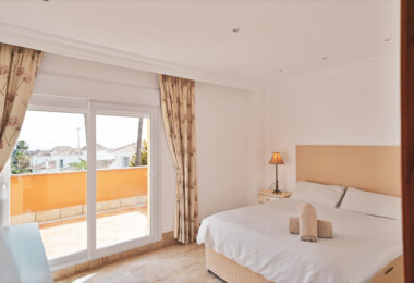 Elegant Semi-Detached Home in Santa Clara Golf – Sea Views, Private Garden &amp; Year-Round Terrace