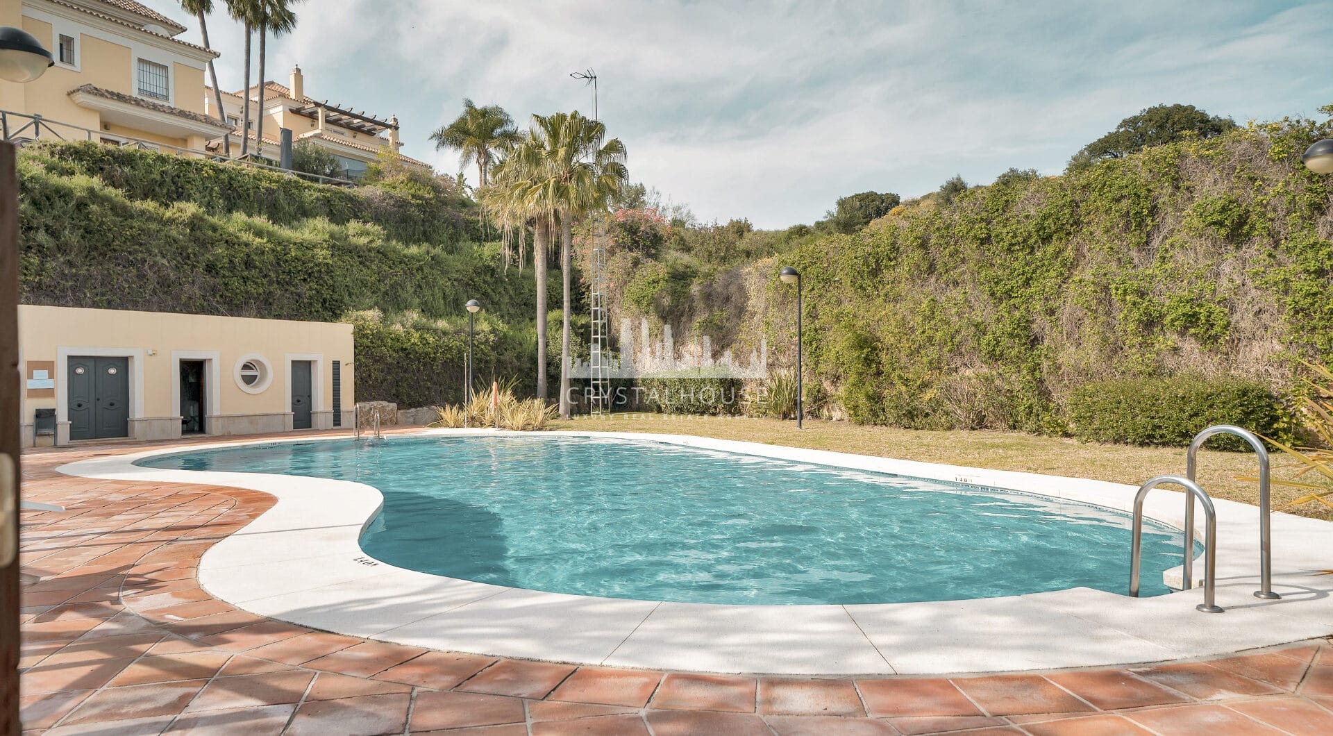 Elegant Semi-Detached Home in Santa Clara Golf – Sea Views, Private Garden &amp; Year-Round Terrace