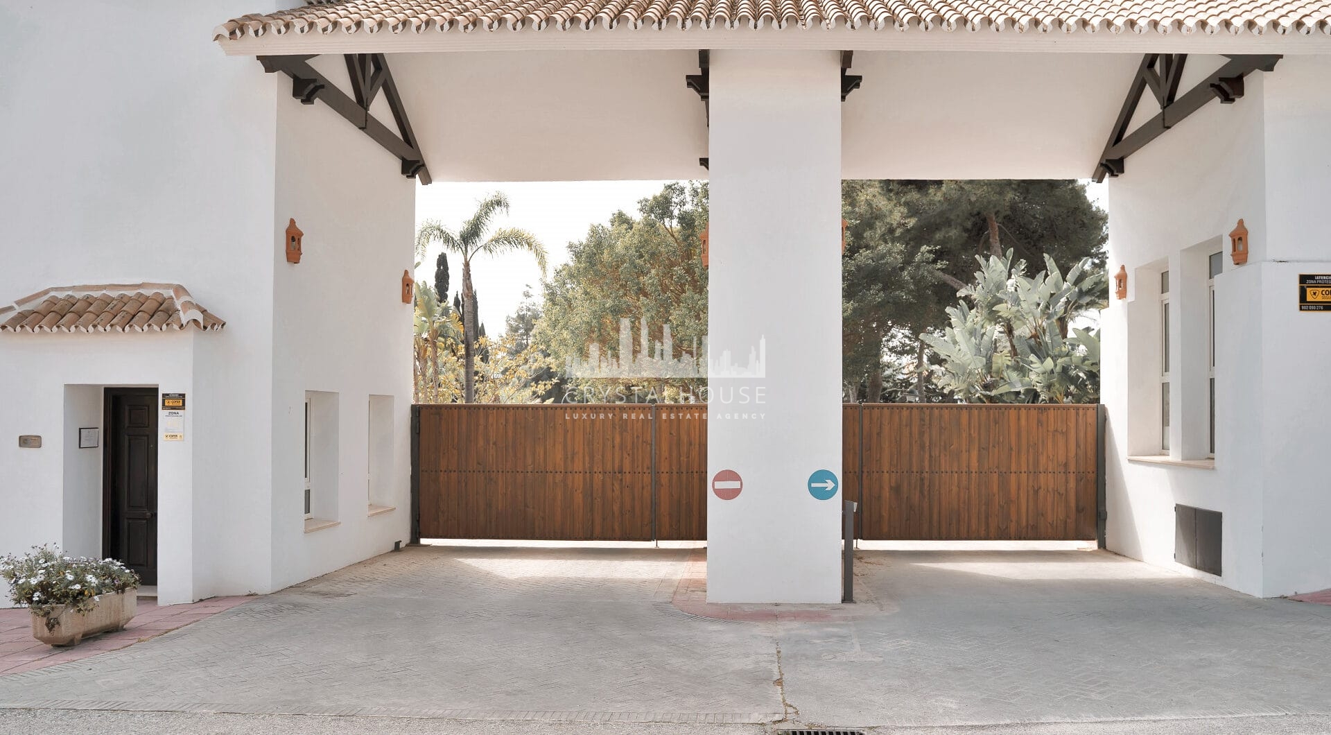Los Monteros Palm Beach – Exclusive Front Line Beach, Ground Floor Apartment