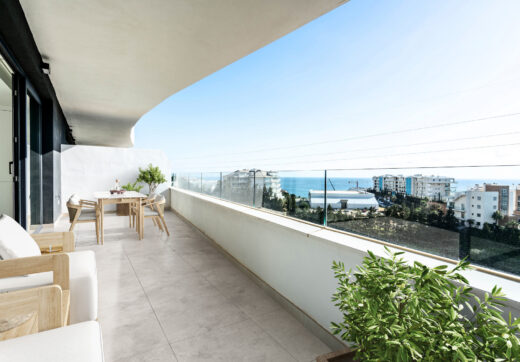 Discover the perfect blend of luxury and convenience with this brand-new corner apartment in the highly sought-after Higueron West.