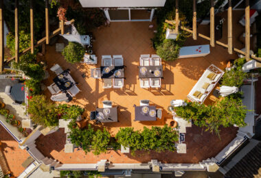 Amazing property with panoramic views!