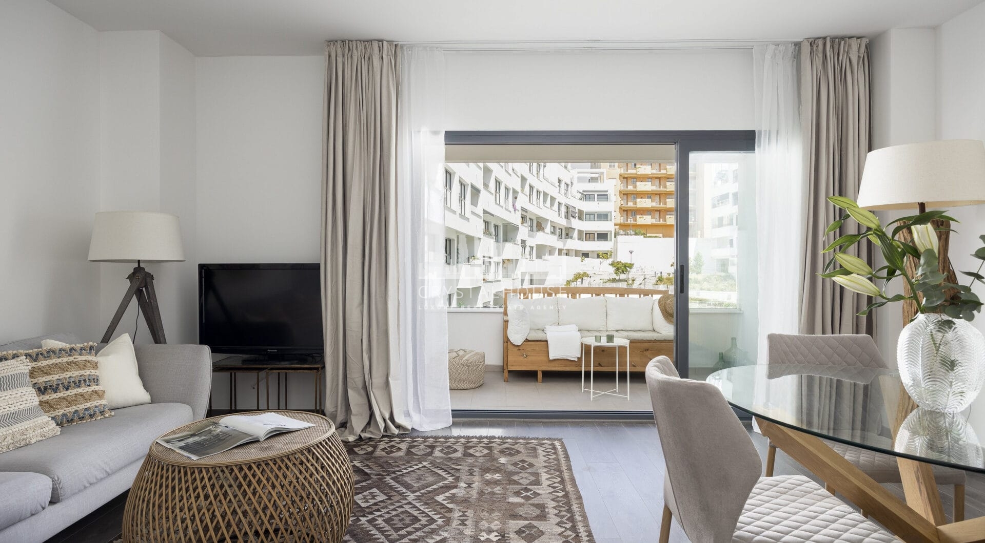 Modern apartment in the heart of charming Estepona