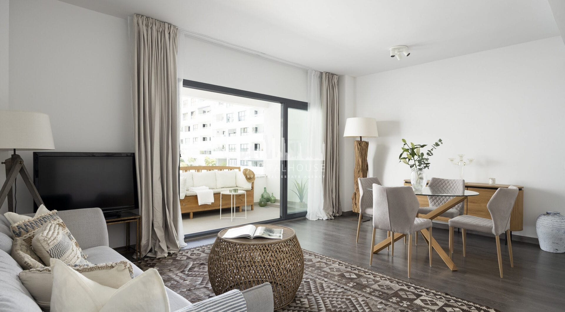 Modern apartment in the heart of charming Estepona