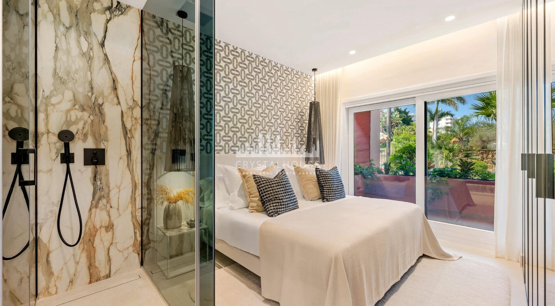 Amazing South facing 3 bedroom and 3-bathroom ground floor apartment
