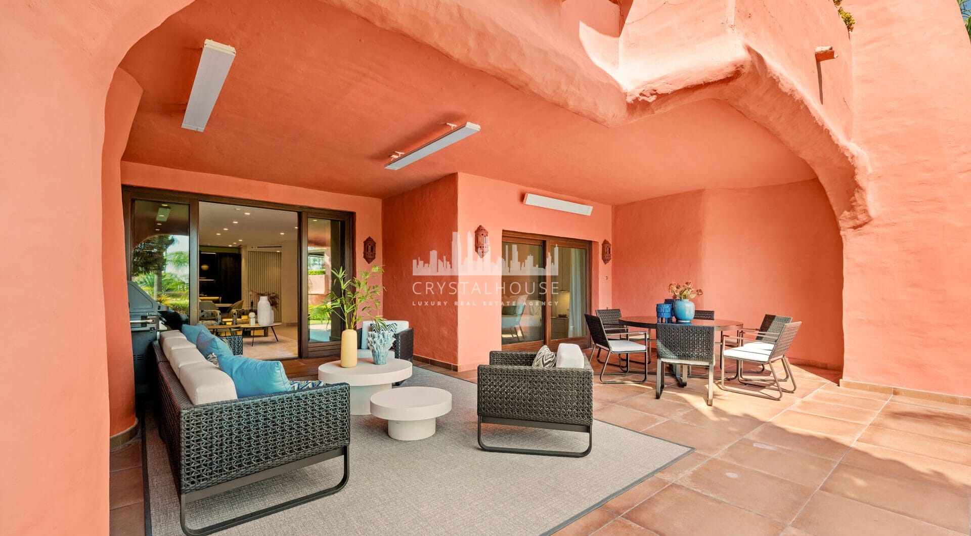 Amazing South facing 3 bedroom and 3-bathroom ground floor apartment