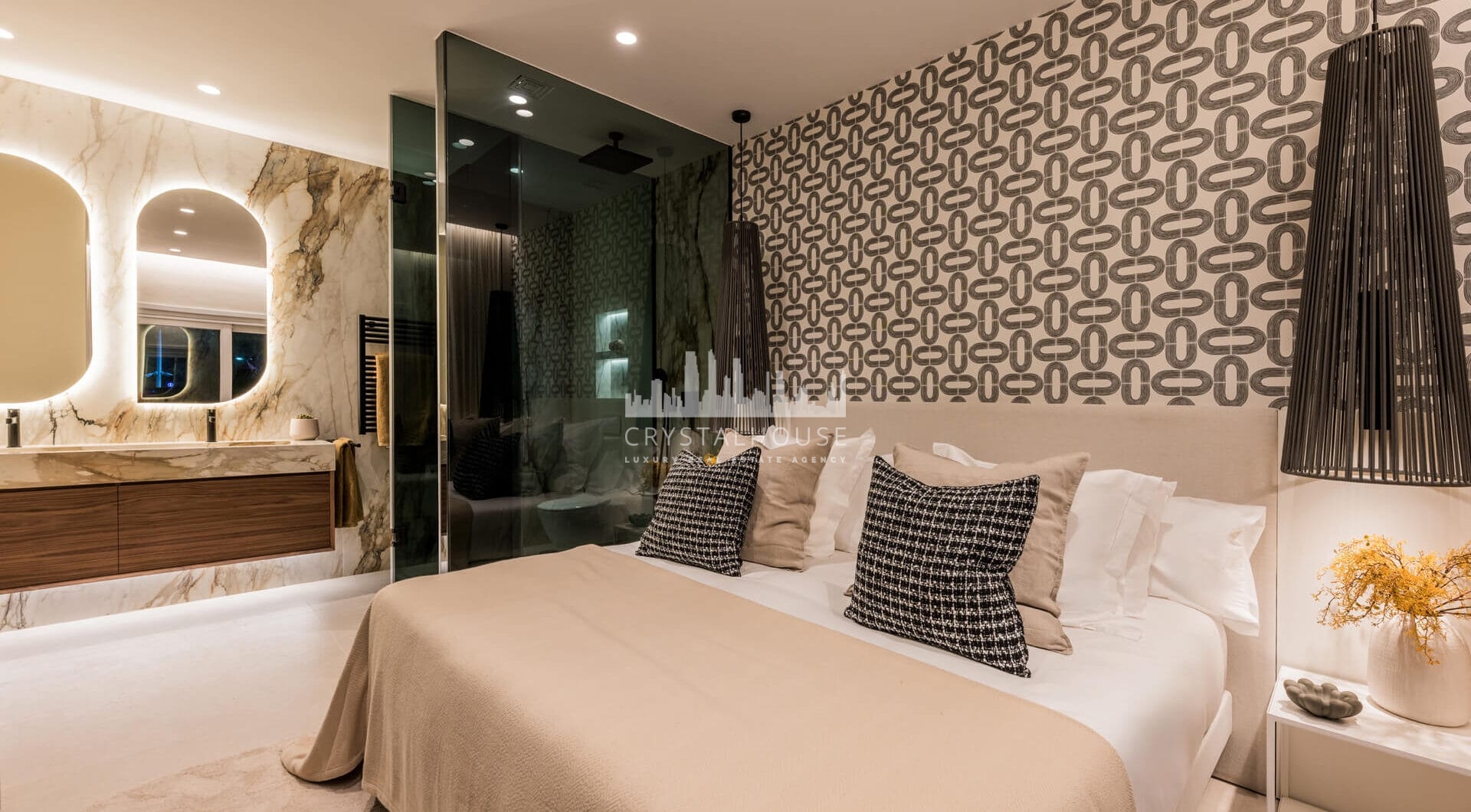 Amazing South facing 3 bedroom and 3-bathroom ground floor apartment