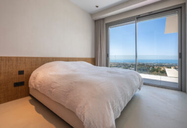 STUNNING CORNER MIDDLE FLOOR APARTMENT WITH PANORAMIC GOLF &amp; SEA VIEWS