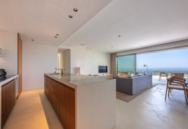 STUNNING CORNER MIDDLE FLOOR APARTMENT WITH PANORAMIC GOLF &amp; SEA VIEWS