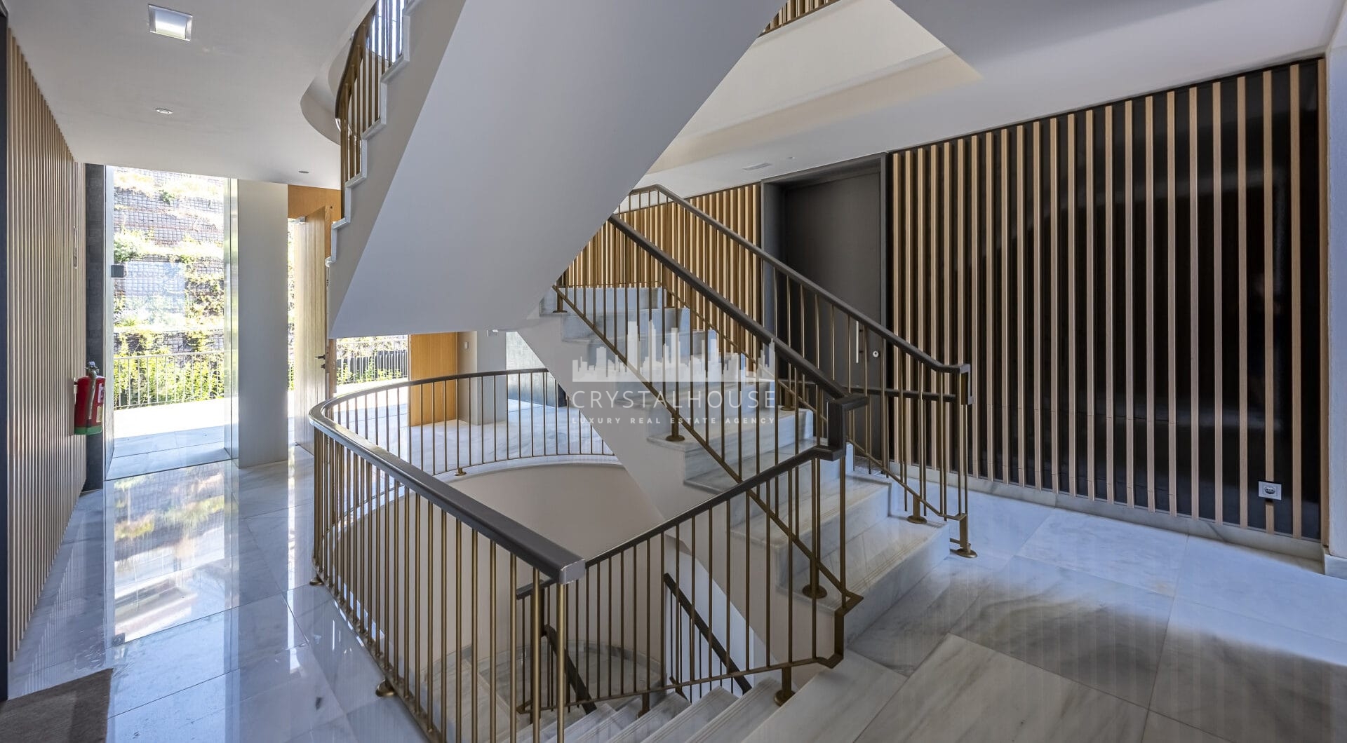 STUNNING CORNER MIDDLE FLOOR APARTMENT WITH PANORAMIC GOLF &amp; SEA VIEWS