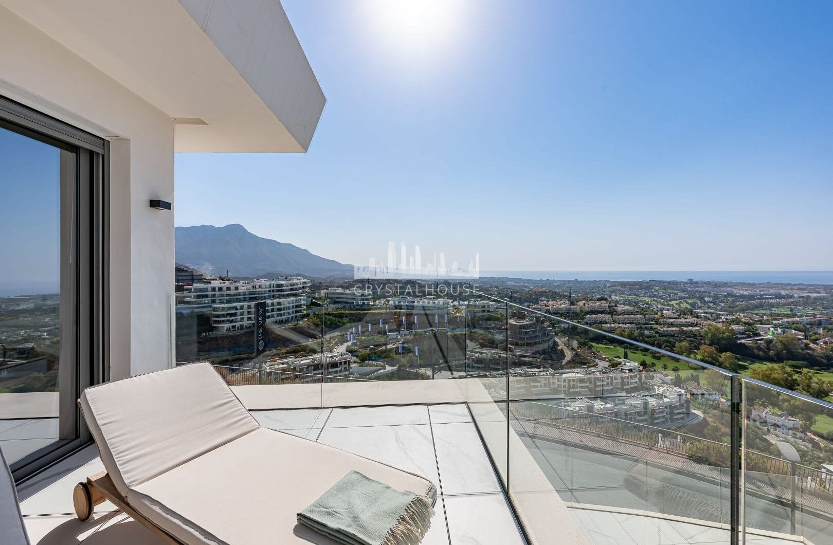 STUNNING CORNER MIDDLE FLOOR APARTMENT WITH PANORAMIC GOLF &amp; SEA VIEWS