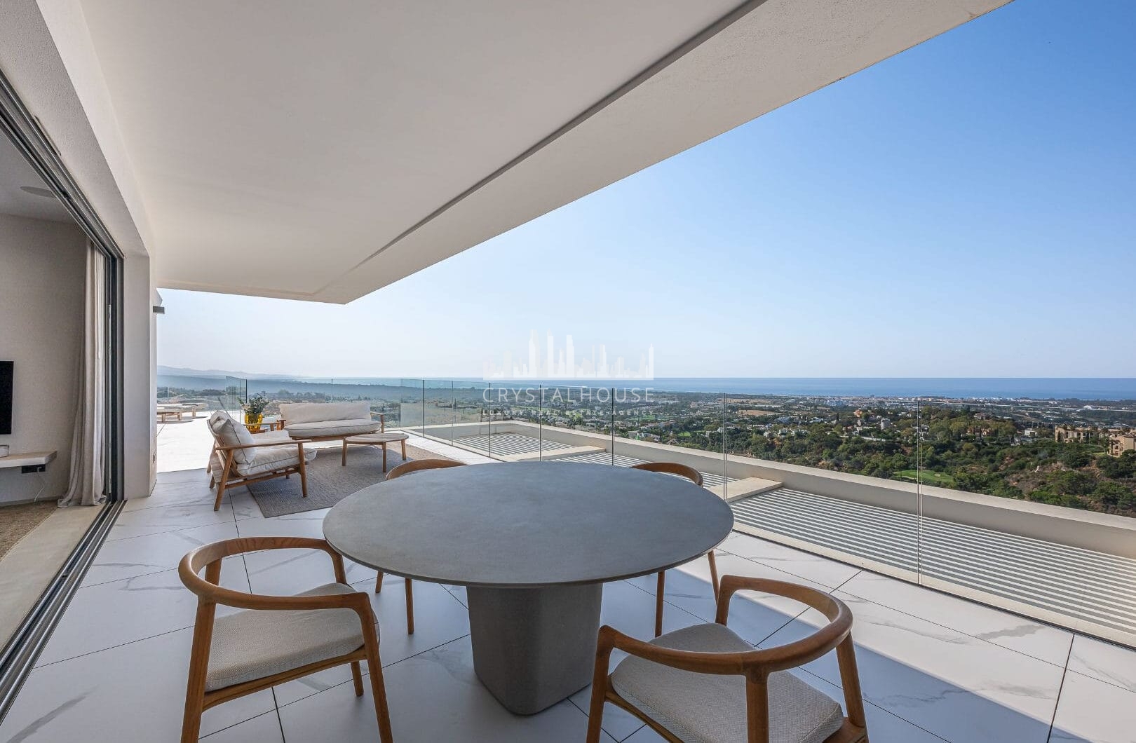 STUNNING CORNER MIDDLE FLOOR APARTMENT WITH PANORAMIC GOLF &amp; SEA VIEWS