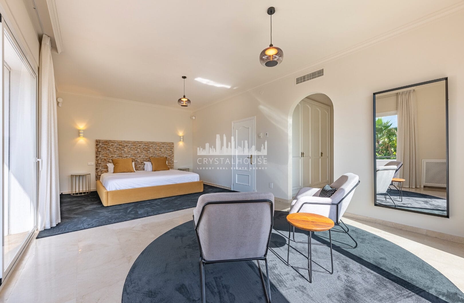 Villa Penati - Andalucian villa with 24h security
