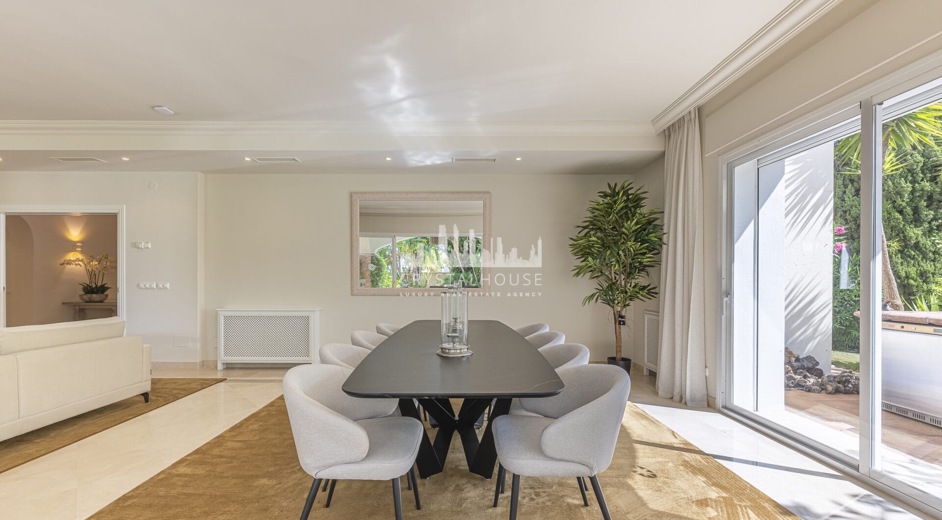 Villa Penati - Andalucian villa with 24h security