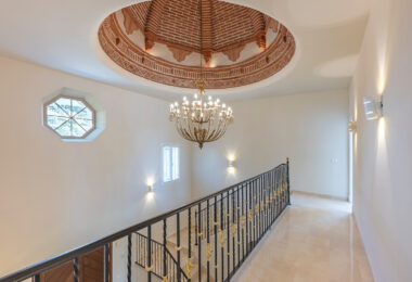 Villa Penati - Andalucian villa with 24h security