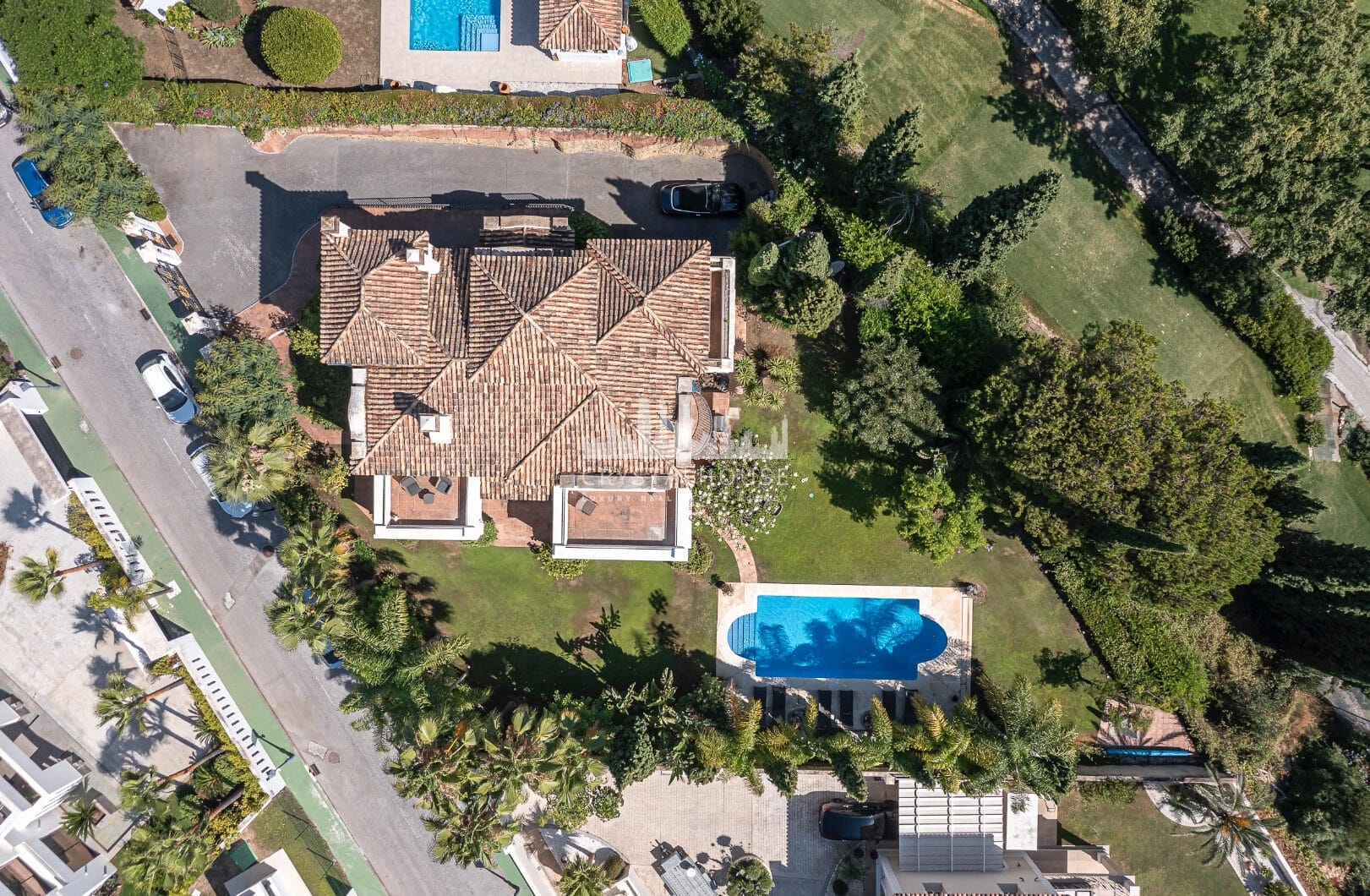 Villa Penati - Andalucian villa with 24h security