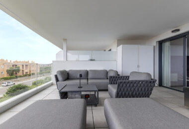 Stylish 3-Bed Corner Ground Floor Apartment with Spectacular Sea Views in Doña Julia