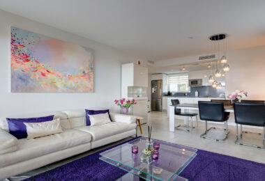 Stylish 3-Bed Corner Ground Floor Apartment with Spectacular Sea Views in Doña Julia