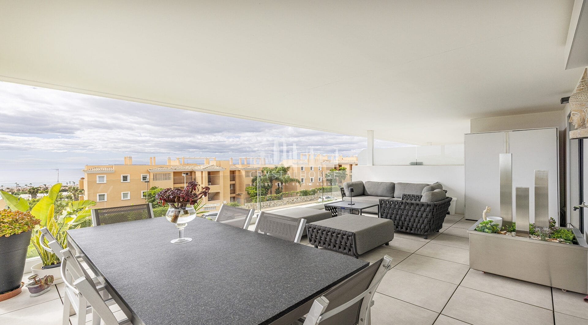 Stylish 3-Bed Corner Ground Floor Apartment with Spectacular Sea Views in Doña Julia