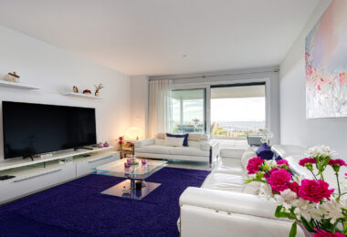 Stylish 3-Bed Corner Ground Floor Apartment with Spectacular Sea Views in Doña Julia