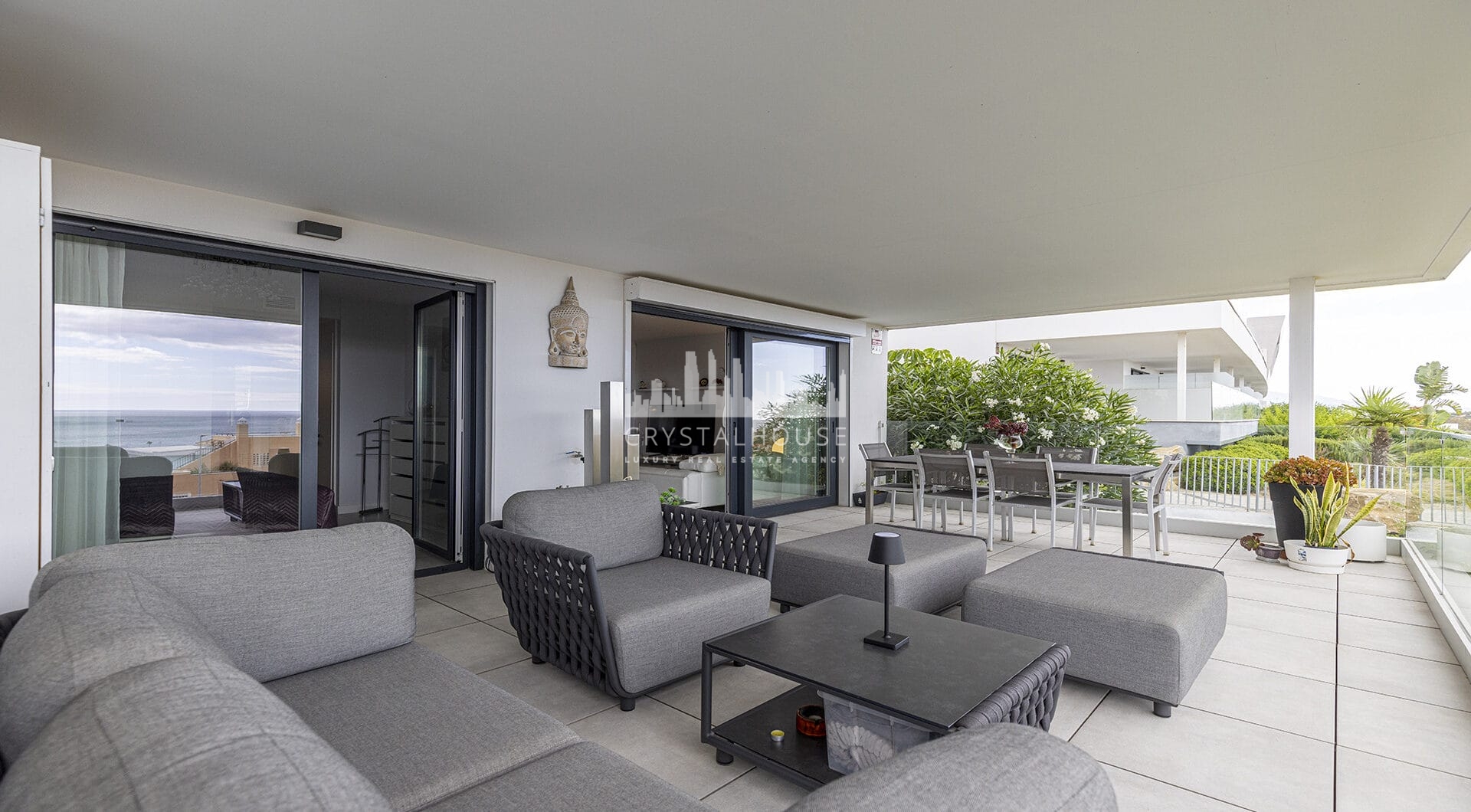 Stylish 3-Bed Corner Ground Floor Apartment with Spectacular Sea Views in Doña Julia