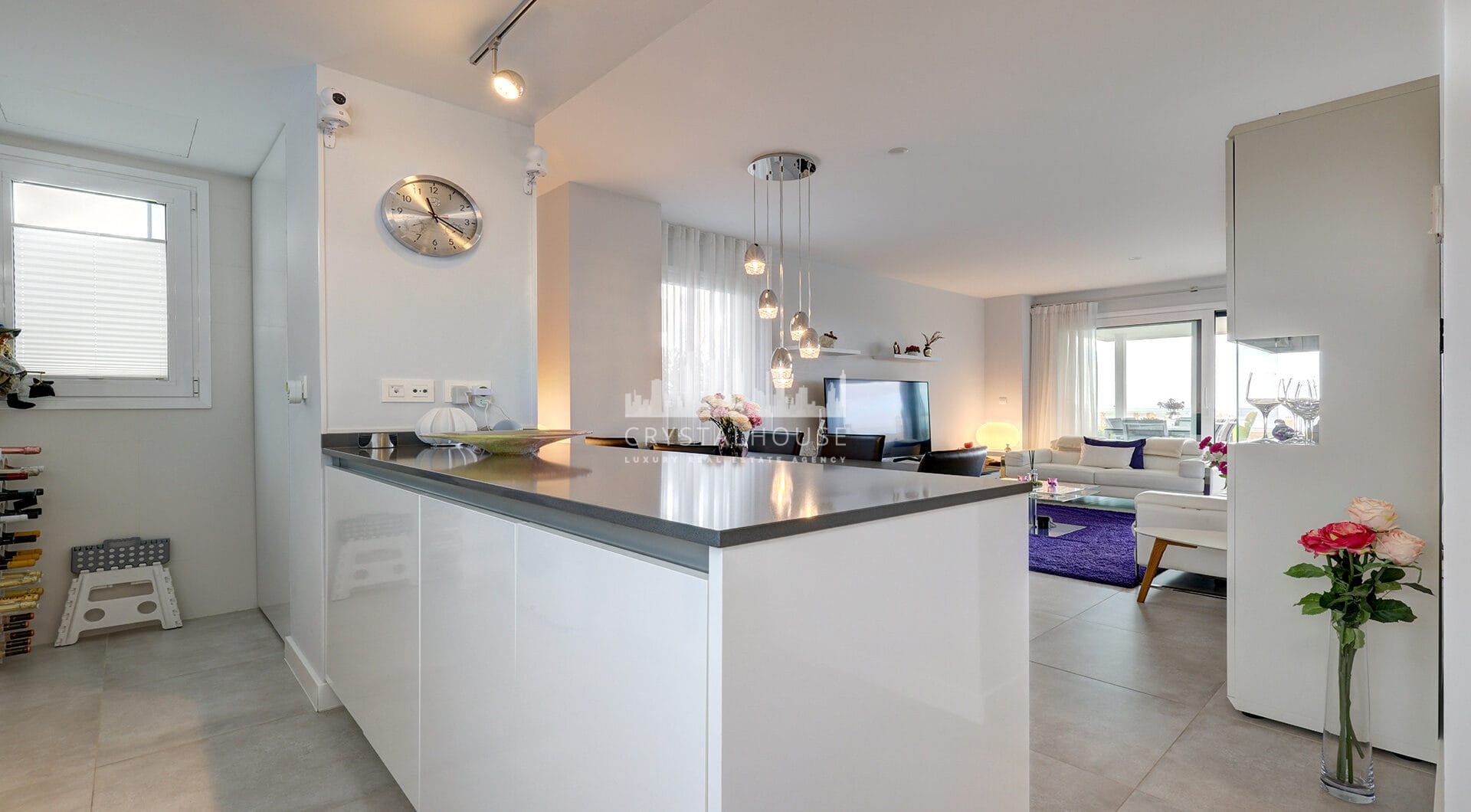 Stylish 3-Bed Corner Ground Floor Apartment with Spectacular Sea Views in Doña Julia