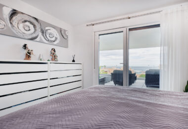 Stylish 3-Bed Corner Ground Floor Apartment with Spectacular Sea Views in Doña Julia