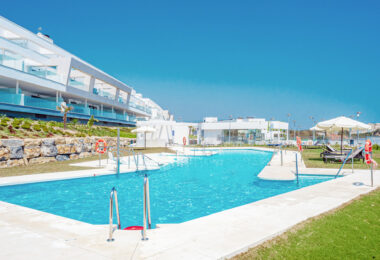 Stylish 3-Bed Corner Ground Floor Apartment with Spectacular Sea Views in Doña Julia
