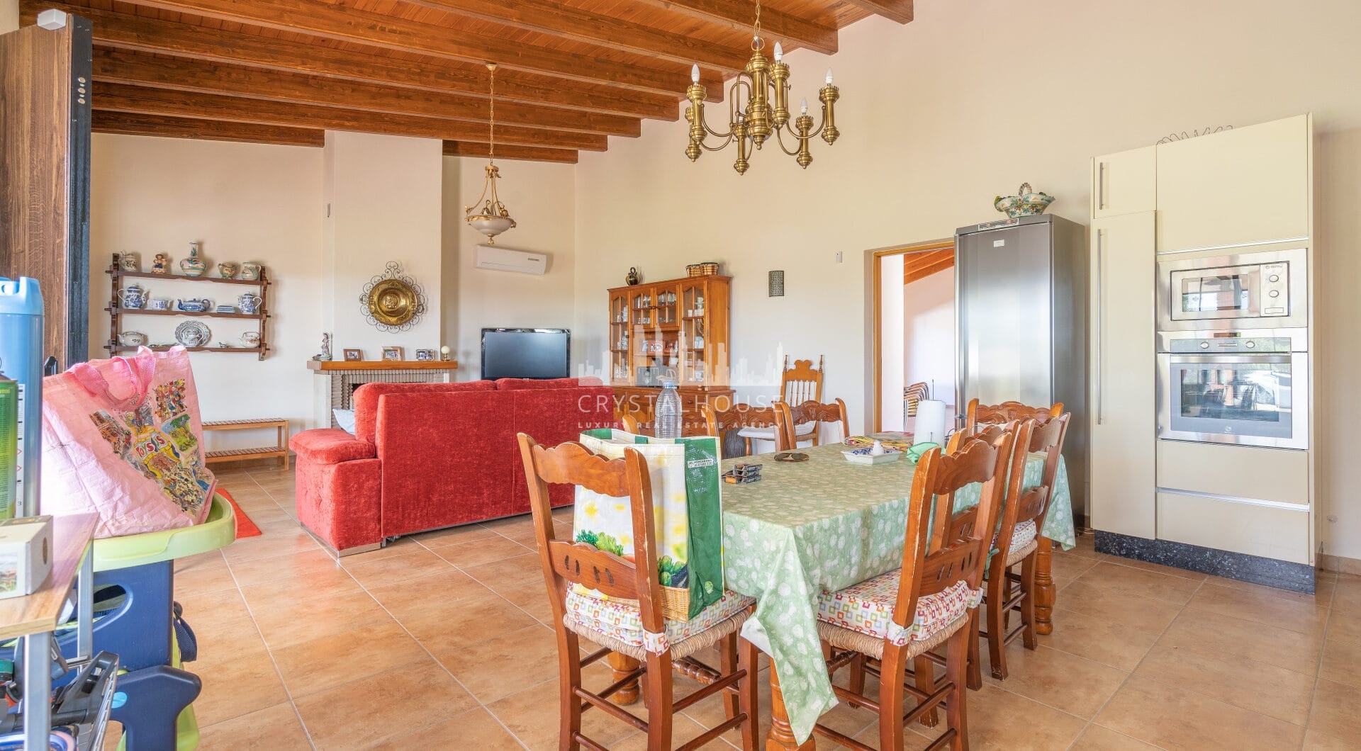 Beautiful, large country villa with beautiful sea views
