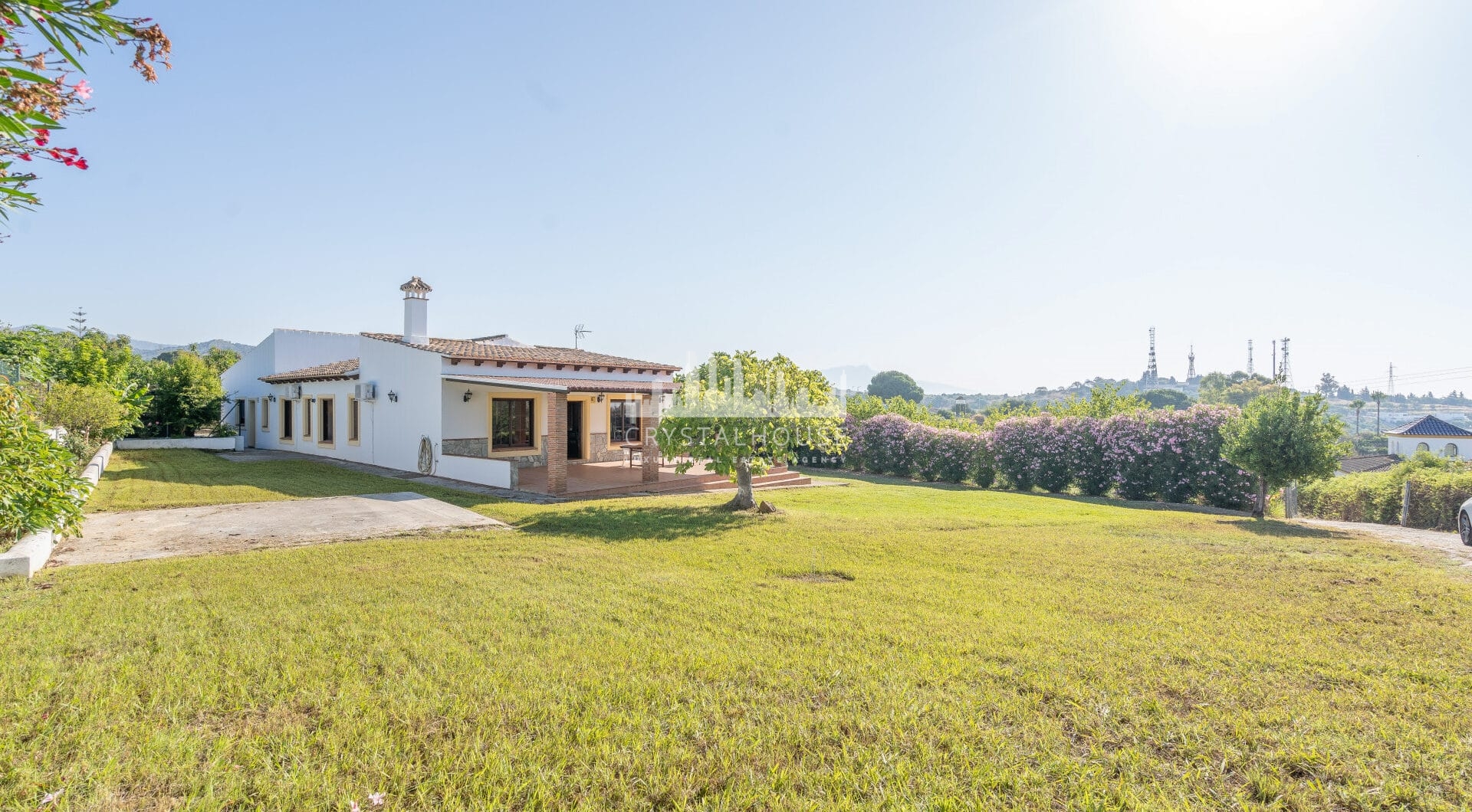 Beautiful, large country villa with beautiful sea views