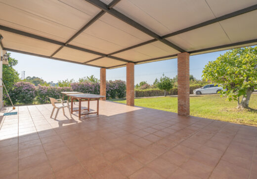 Beautiful, large country villa with beautiful sea views