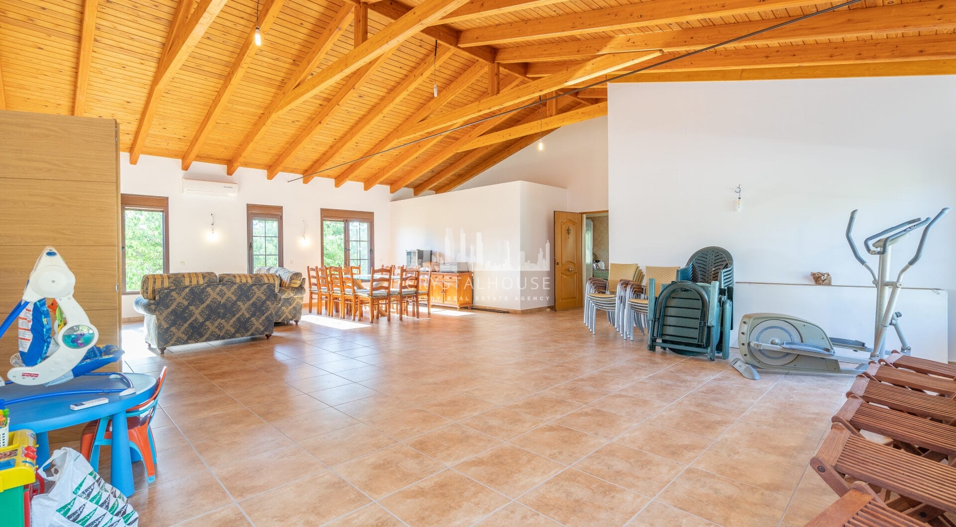 Beautiful, large country villa with beautiful sea views