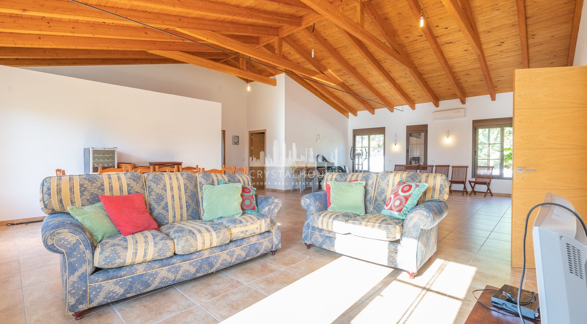 Beautiful, large country villa with beautiful sea views