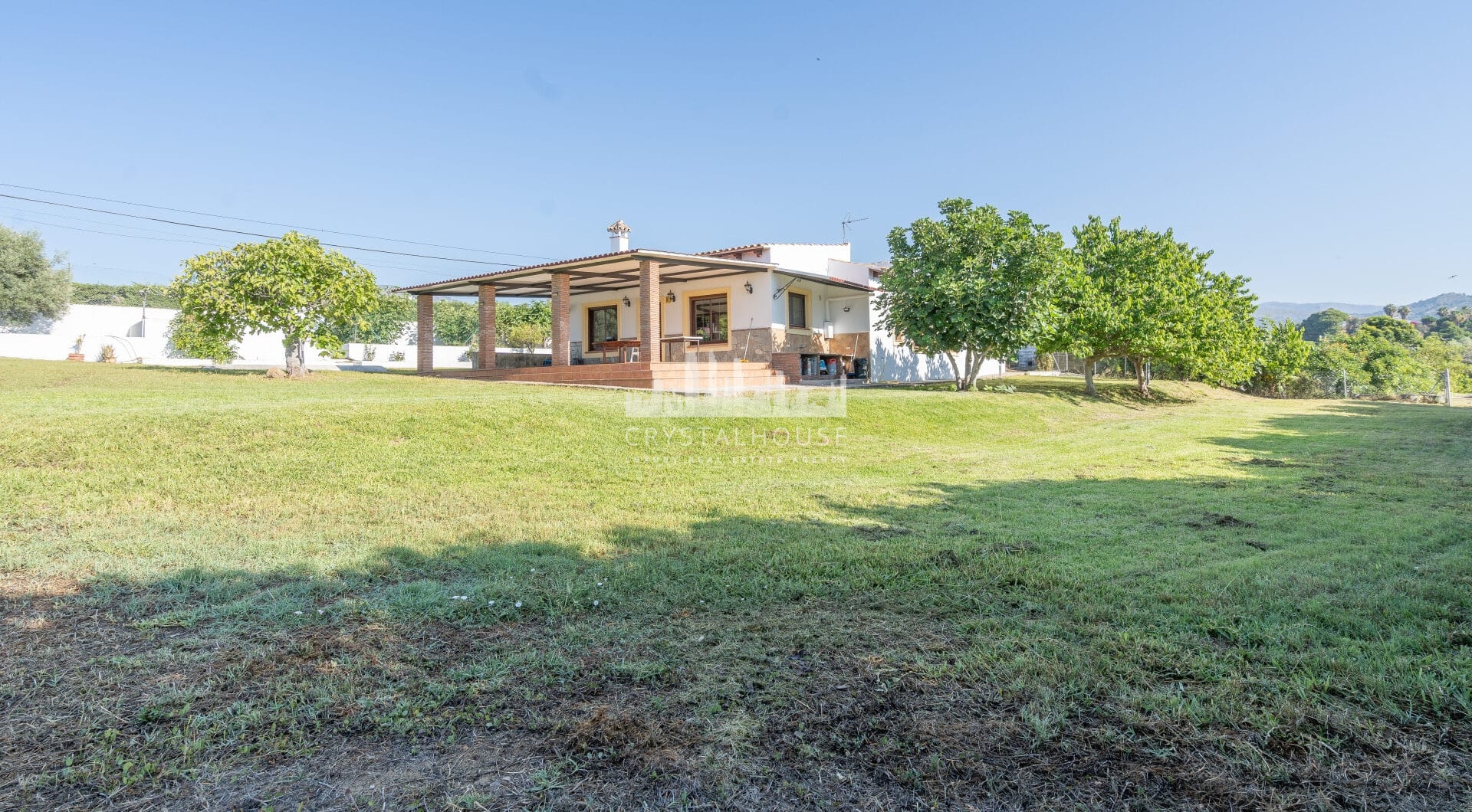Beautiful, large country villa with beautiful sea views