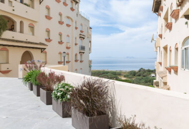 Stunning Renovated Beachfront Studio in Estepona