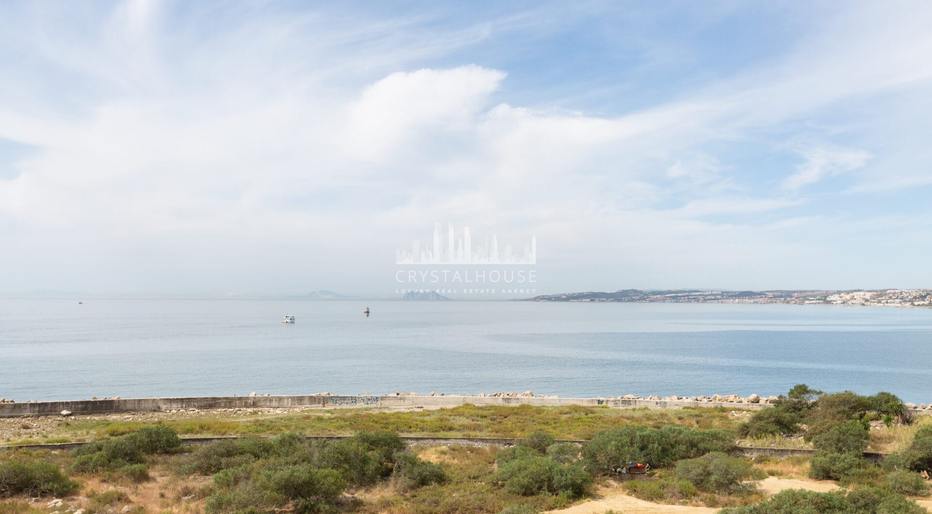 Stunning Renovated Beachfront Studio in Estepona