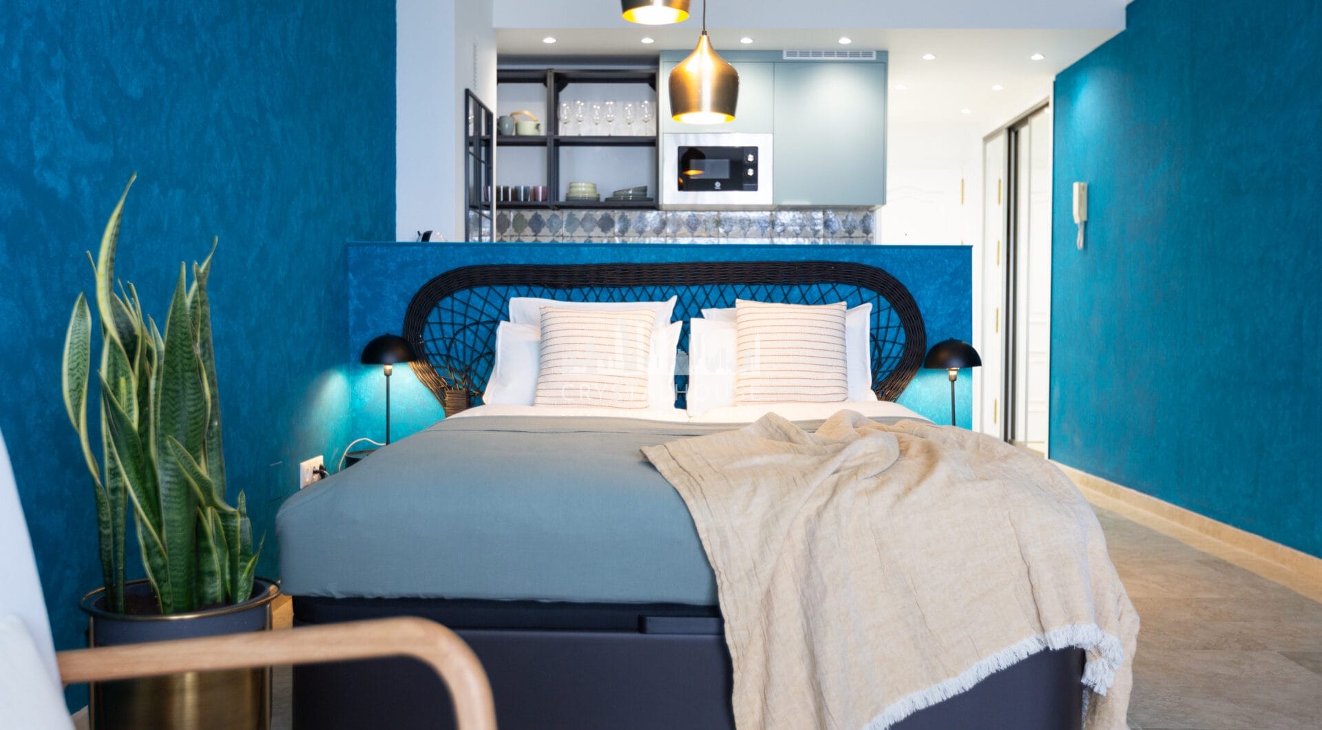 Stunning Renovated Beachfront Studio in Estepona