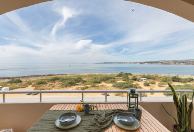 Stunning Renovated Beachfront Studio in Estepona