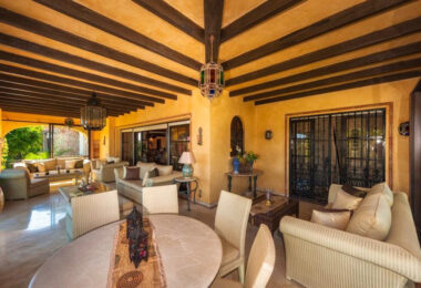 Magnificent mansion in the New Golden Mile