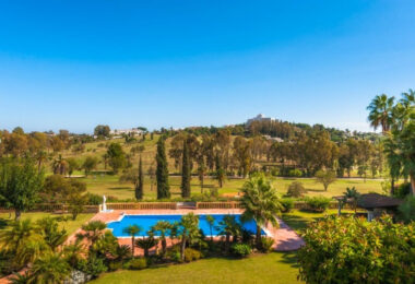 Magnificent mansion in the New Golden Mile