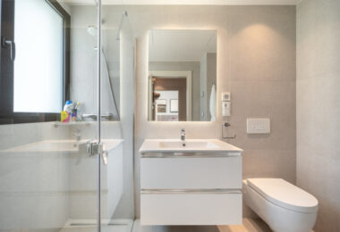 EXCLUSIVE BEACHSIDE TOWNHOUSE WITH PRIVATE POOL AND PANORAMIC SEA VIEWS