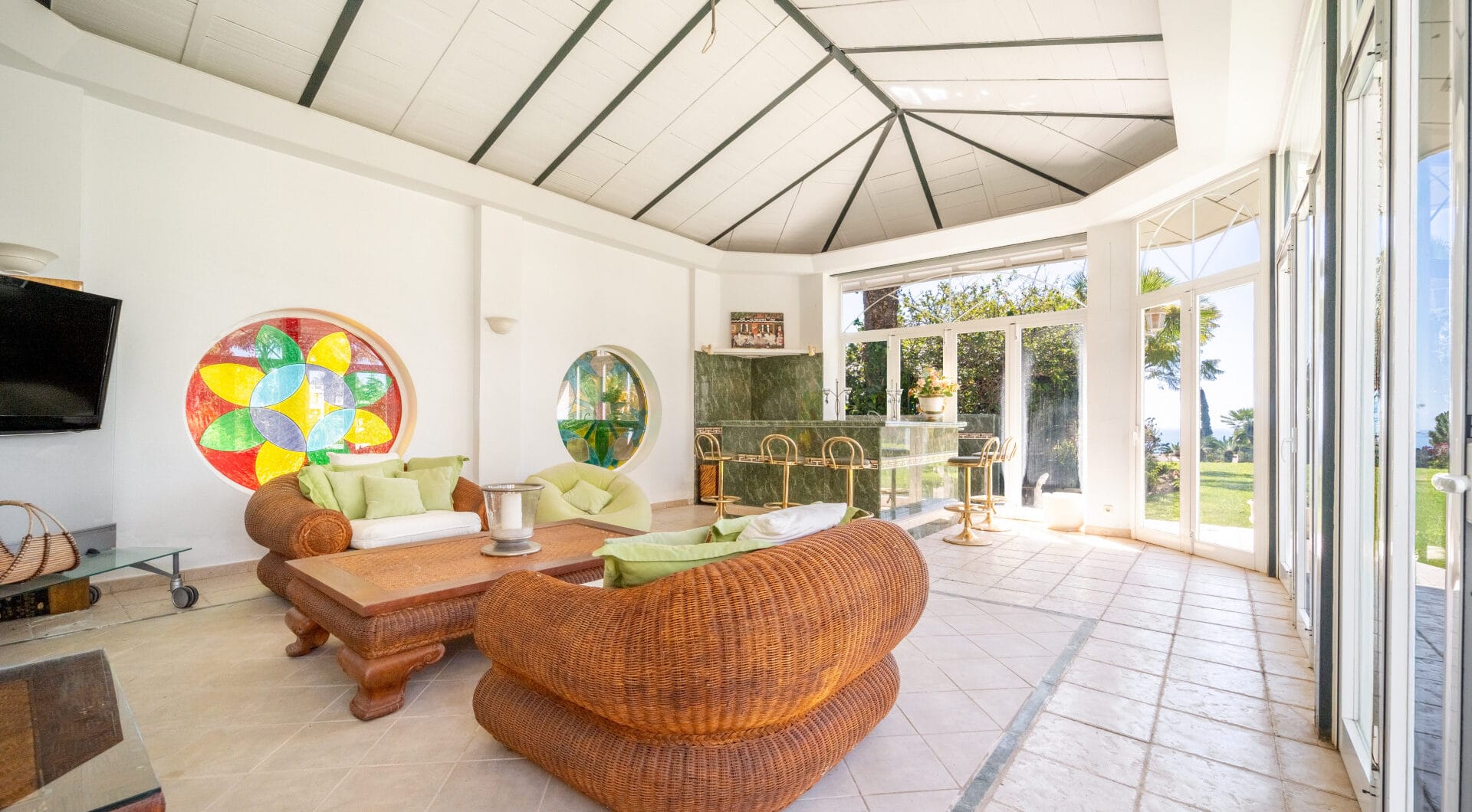 SPECTACULAR PRIVATE ESTATE WITH PANORAMIC VIEWS AND DEVELOPMENT POTENTIAL IN CASCADA DE CAMOJÁN