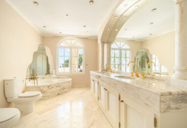 SPECTACULAR PRIVATE ESTATE WITH PANORAMIC VIEWS AND DEVELOPMENT POTENTIAL IN CASCADA DE CAMOJÁN