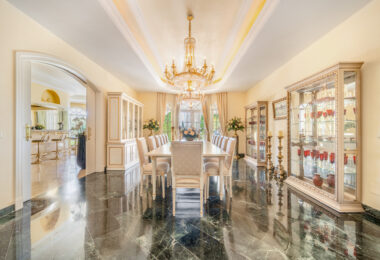 SPECTACULAR PRIVATE ESTATE WITH PANORAMIC VIEWS AND DEVELOPMENT POTENTIAL IN CASCADA DE CAMOJÁN