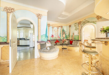SPECTACULAR PRIVATE ESTATE WITH PANORAMIC VIEWS AND DEVELOPMENT POTENTIAL IN CASCADA DE CAMOJÁN