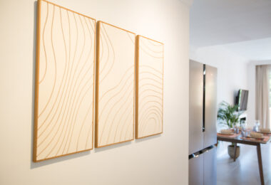 Fully Renovated 2-Bedroom Apartment Just 150m from the Beach – With Access to 4-Star Hotel Facilities