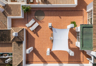 This penthouse represents the best of Marbella living, combining luxury, comfort, and a prime location in one of the most sought-after areas of the Costa del Sol.