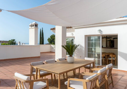 This penthouse represents the best of Marbella living, combining luxury, comfort, and a prime location in one of the most sought-after areas of the Costa del Sol.
