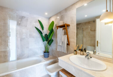 This penthouse represents the best of Marbella living, combining luxury, comfort, and a prime location in one of the most sought-after areas of the Costa del Sol.